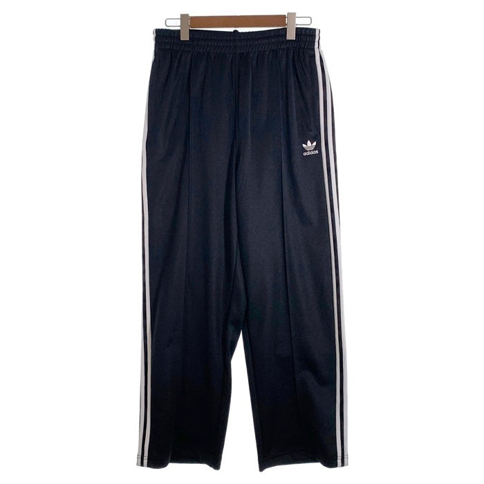 adidas アディダス BAGGY FIT TRACK PANTS バギーフィットトラックパンツ ブラック IZ4801 09/24 Size L 福生店