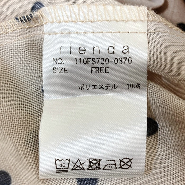 rienda リエンダ フリルショルダードットブラウス ベージュ sizeF 瑞穂店