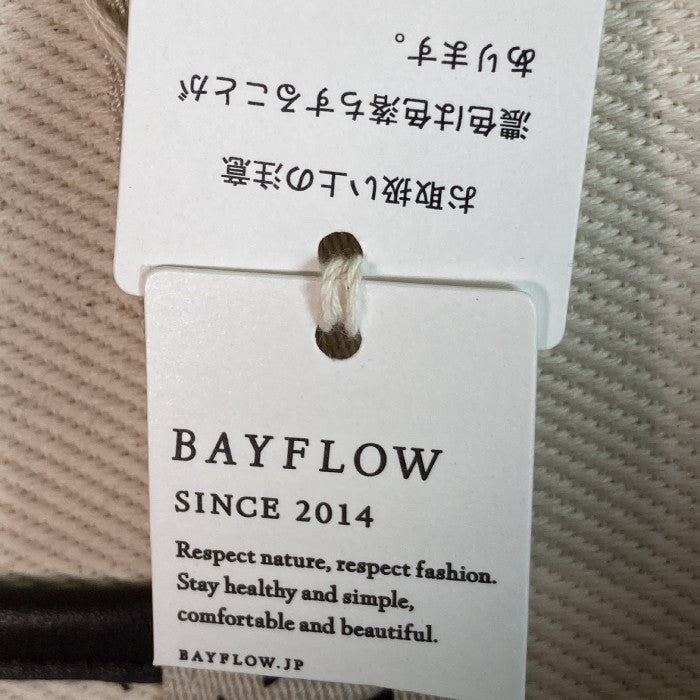 Bayflow ベイフロー タグ付き ロゴテープスクエアトート アイボリー×ブラウン 瑞穂店