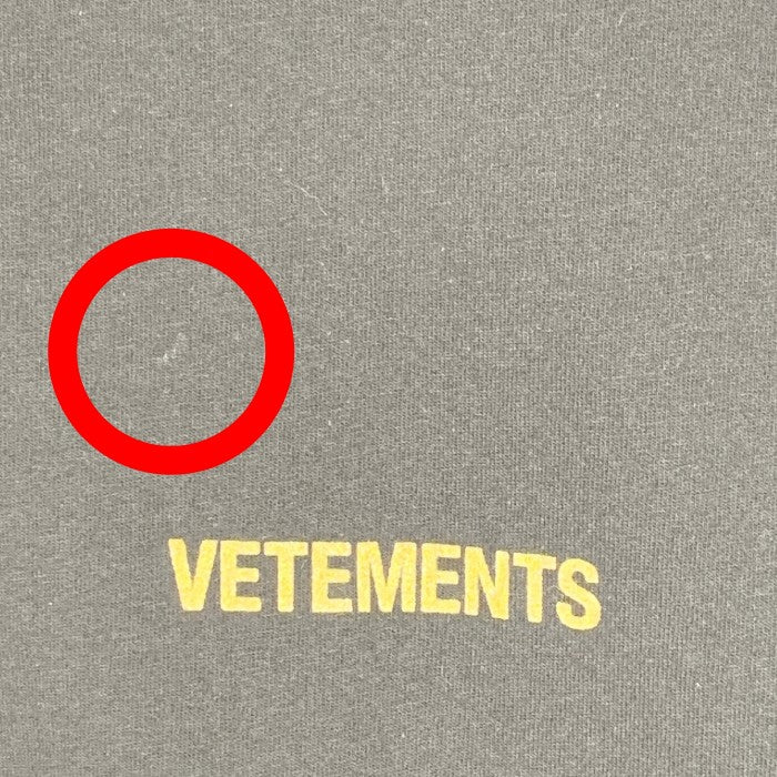 VETEMENTS ヴェトモン 20AW プリント Tシャツ ブラック UAH21TR500-M Size M 福生店