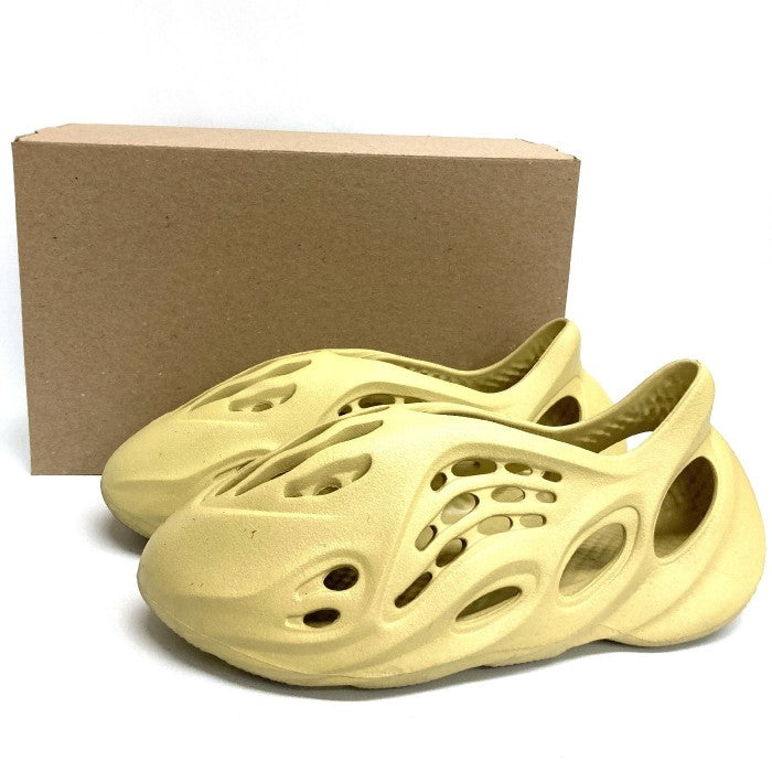 adidas アディダス YZY FOAM RNR イージーフォームランナー