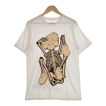 KAWS カウズ 21AW SKELETON NEW FICTION T-SHIRT スケルトン ニューフィクション Tシャツ ホワイト Size M 福生店