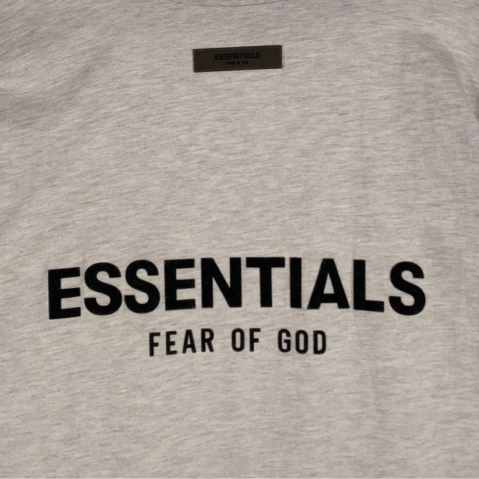 ESSENTIALS エッセンシャルズ フロッキーロゴプリント ロングスリーブ Ｔシャツ オートミール Size Ｌ 福生店