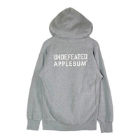 APPLEBUM × UNDEFEATED アップルバム × アンディフィーテッド ロゴパーカー グレー sizeM 瑞穂店