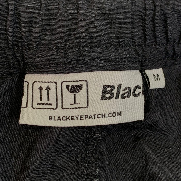 BlackEyePatch ブラックアイパッチ ナイロン トラックパンツ ブラック Size M 福生店