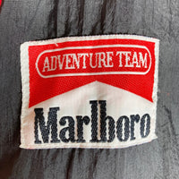 Marlboro マルボロ ナイロンジャケット ブルゾン ワンポイントロゴ刺繍 赤黒 sizeXL 瑞穂店