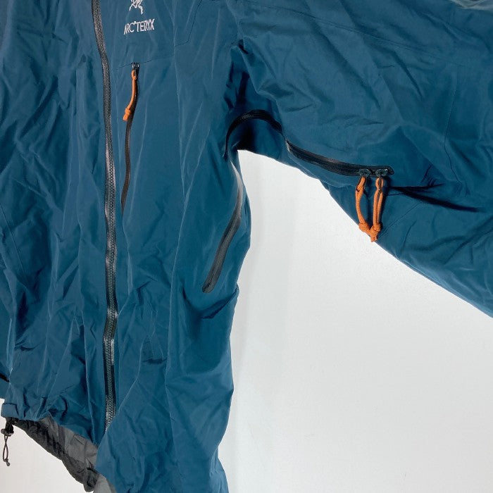 ARC'TERYX  CA34438 GORE-TEX着用回数10回程度です