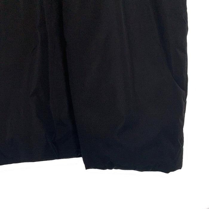 PRADA プラダ スタンドカラー ナイロン パディング ジャケット 中綿 ブラック 薄手 Size M 福生店