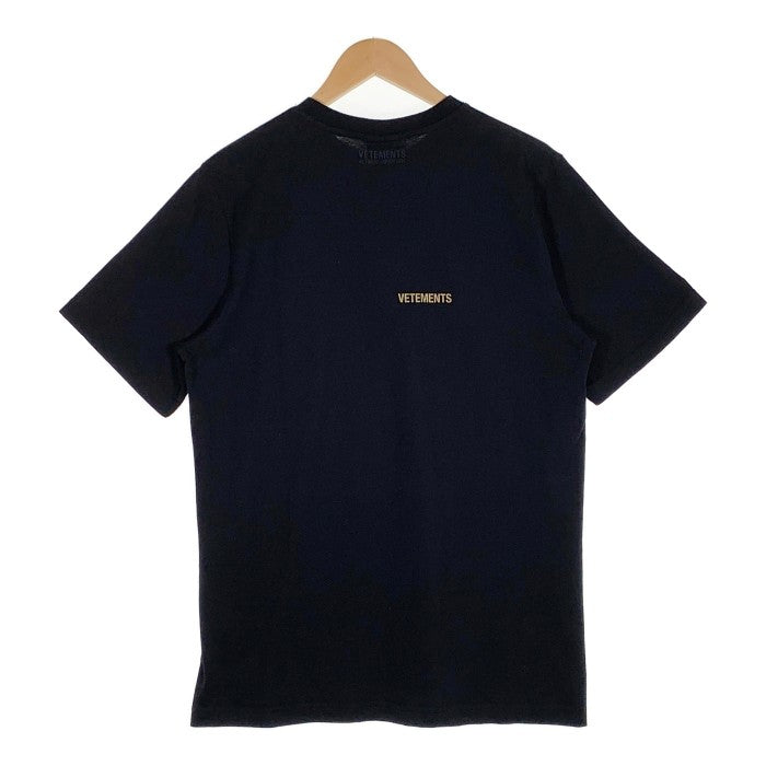 VETEMENTS ヴェトモン 20AW プリント Tシャツ ブラック UAH21TR500-M Size M 福生店