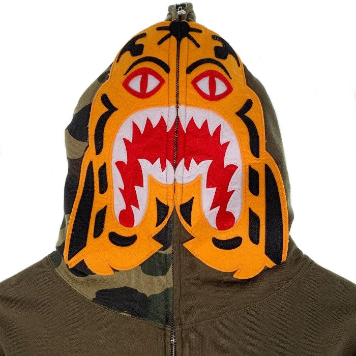 A BATHING APE アベイシングエイプ TIGER FULL ZIP HOODIE タイガーフルジップフーディー スウェットパーカー オリーブ 001ZPI301014M Size XL 福生店