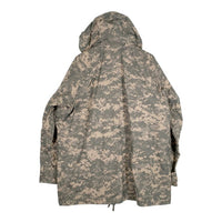 米軍 実物 ECWCS UNIVERSAL CAMOUFLAGE GORE-TEX PARKA ゴアテックス ミリタリーパーカー カモフラージュ デジカモ 05年会計 Size L-R 福生店