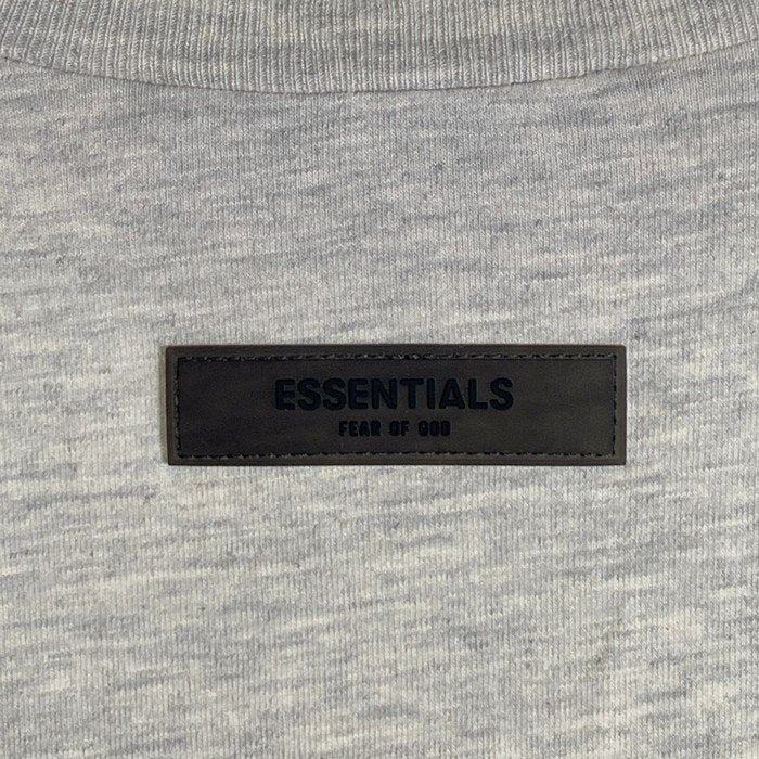 ESSENTIALS エッセンシャルズ 1977 プリント ロングスリーブTシャツ ライトグレー Size L 福生店