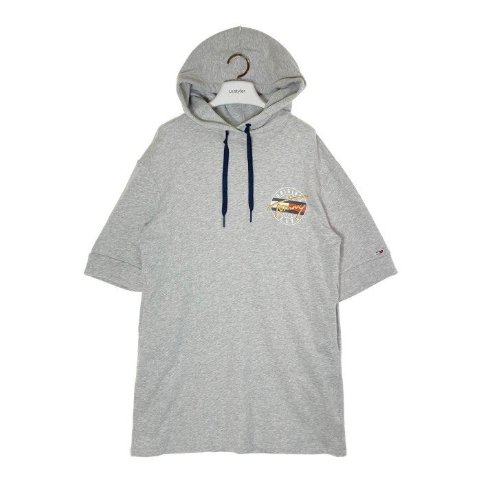 TOMMY JENES トミージーンズ パーカーワンピース  前後サークルプリント ライトグレー sizeS 瑞穂店