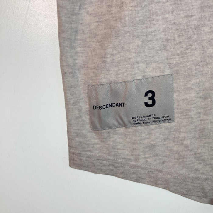 DESCENDANT ディセンダント ワンポイントロゴ刺繍 Tシャツ グレー size3 瑞穂店